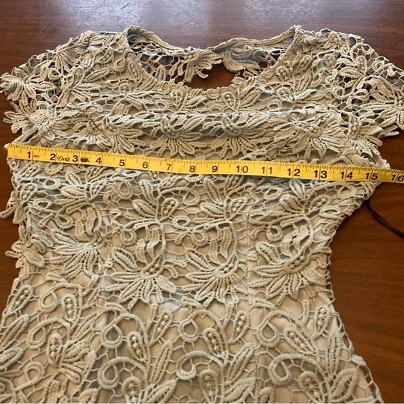 Lulus Romance Language Sage Green Backless Lace Dress NWT Size Small - Picture 6 of 10
